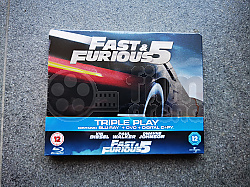 RYCHLE A ZB�SILE 5 Steelbook™ + D�REK f�lie na SteelBook™